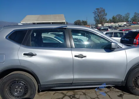 2017 Nissan Rogue S из США, поврежденный, VIN KNMAT2MT4HP511452